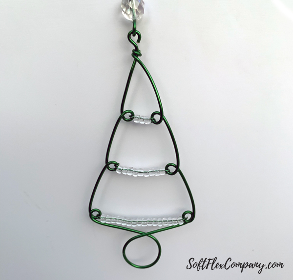 Beaded Holiday Wire Tree Ornament by Sara Oehler