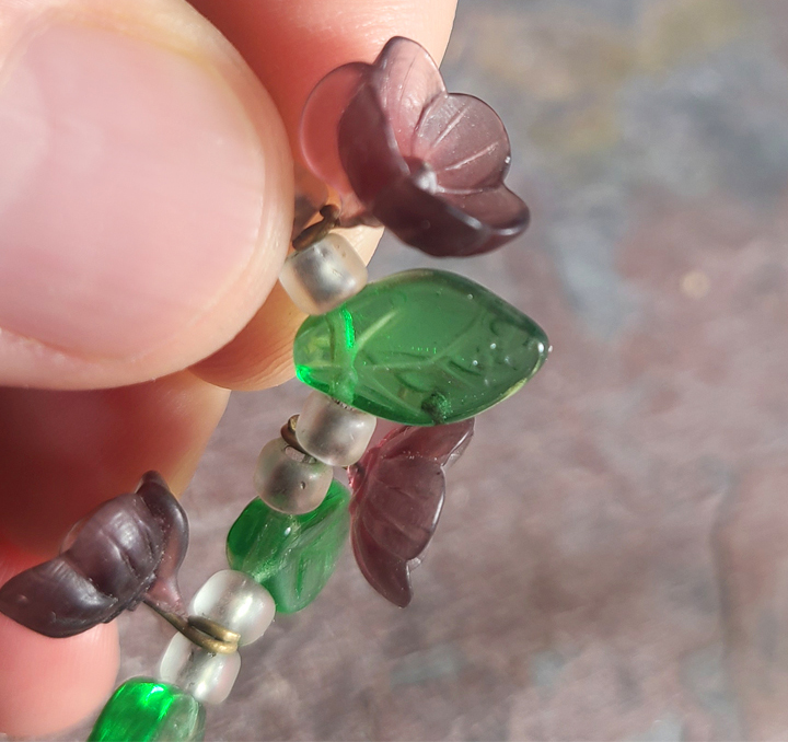 TGBE Trendsetter - DIY Jewelry Making Ideas Using Czech Glass Flowers And  Leaves - Soft Flex Company