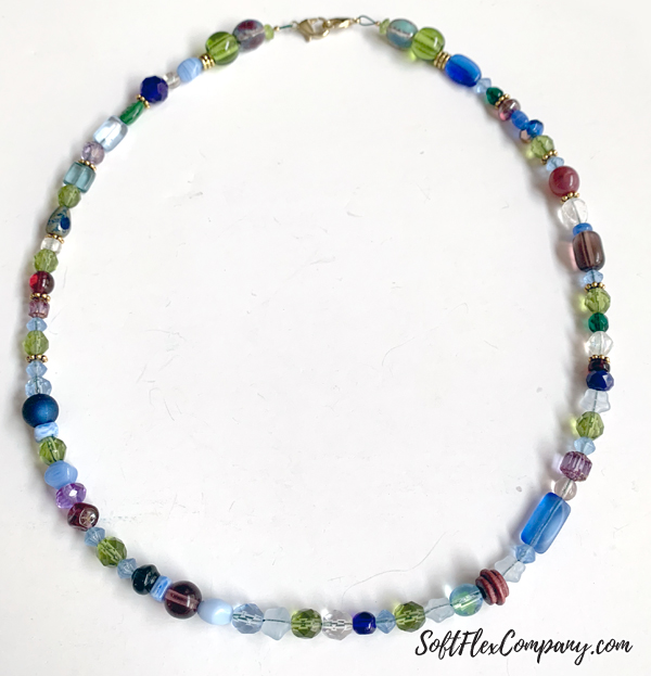 Beaded Face Mask Chain Lanyard by Kristen Fagan Beaded Face Mask Chain Lanyard by Kristen Fagan