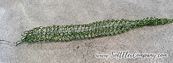 Knit jewelry with wire