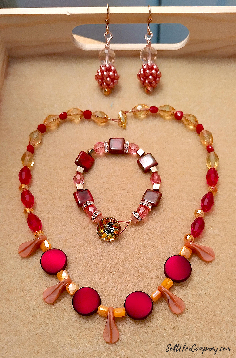 Sunset Splendor Jewelry Design by Gale Loder Sunset Splendor Jewelry Design by Gale Loder
