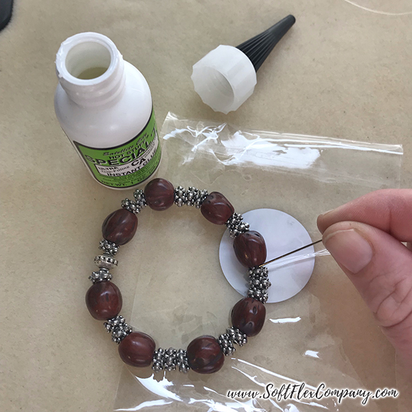 Professional Elastic or Stretch Bracelet Tutorial Uses No Glue / The  Beading Gem