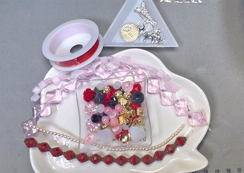 Unboxing Soft Flex Parisian Couture Kit by Marcie Creates