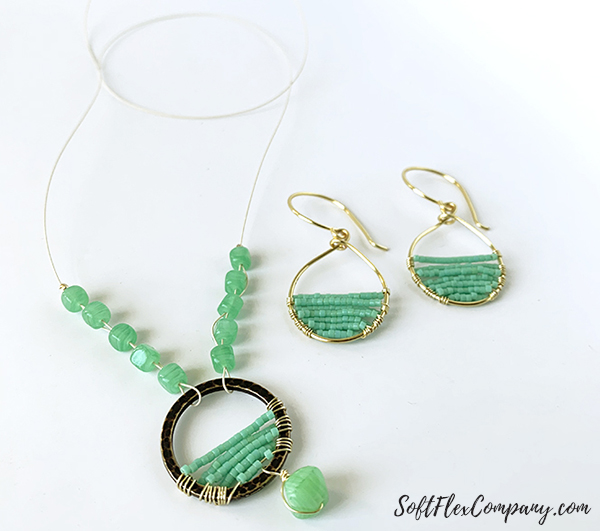 Soft Flex Craft Wire Necklace and Earrings by Sara Oehler