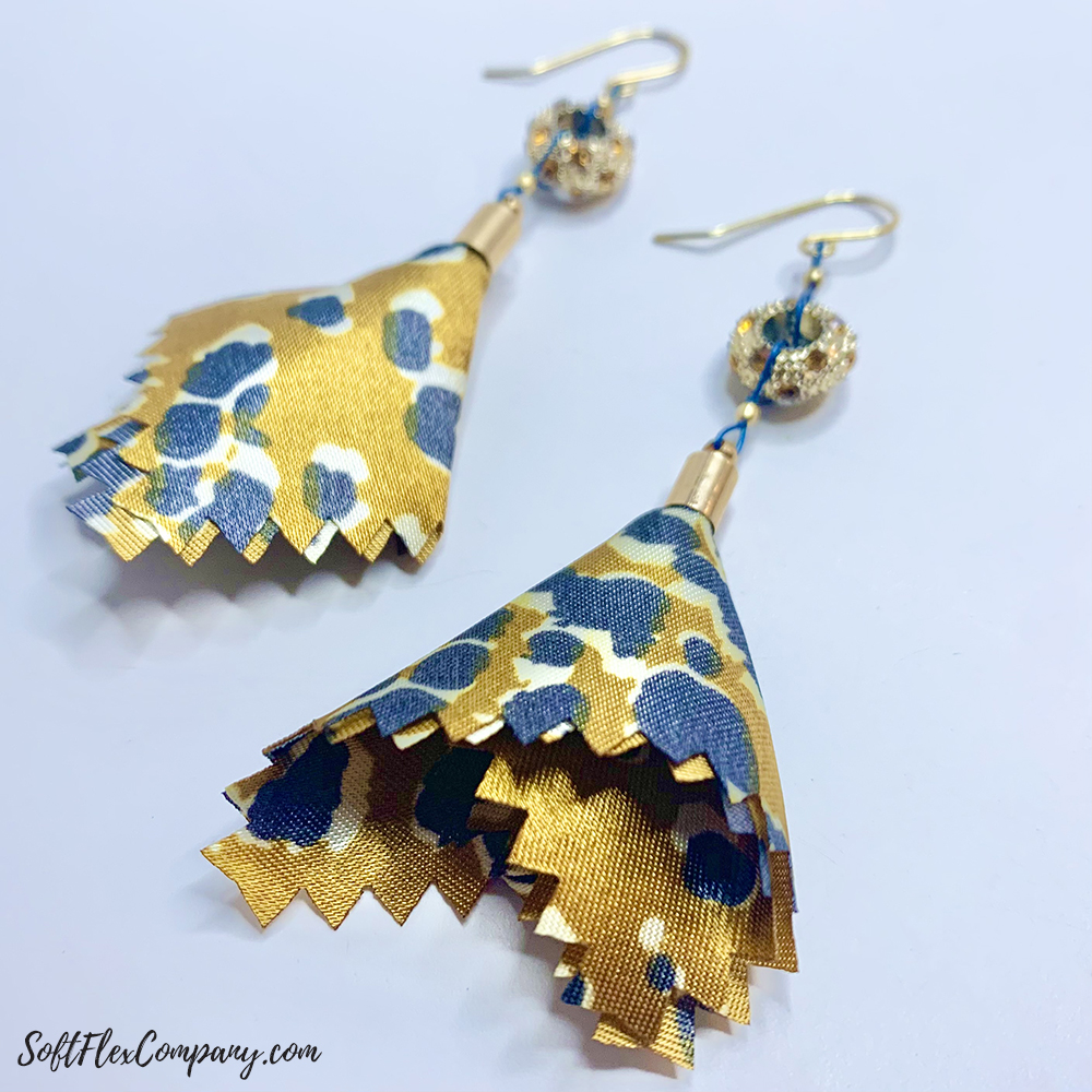 JJB Mystery Box Earrings by Sara Oehler