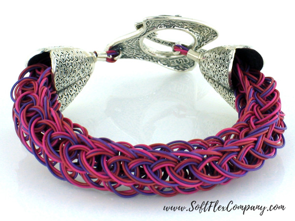 Mystical Trios Knitted Bracelet