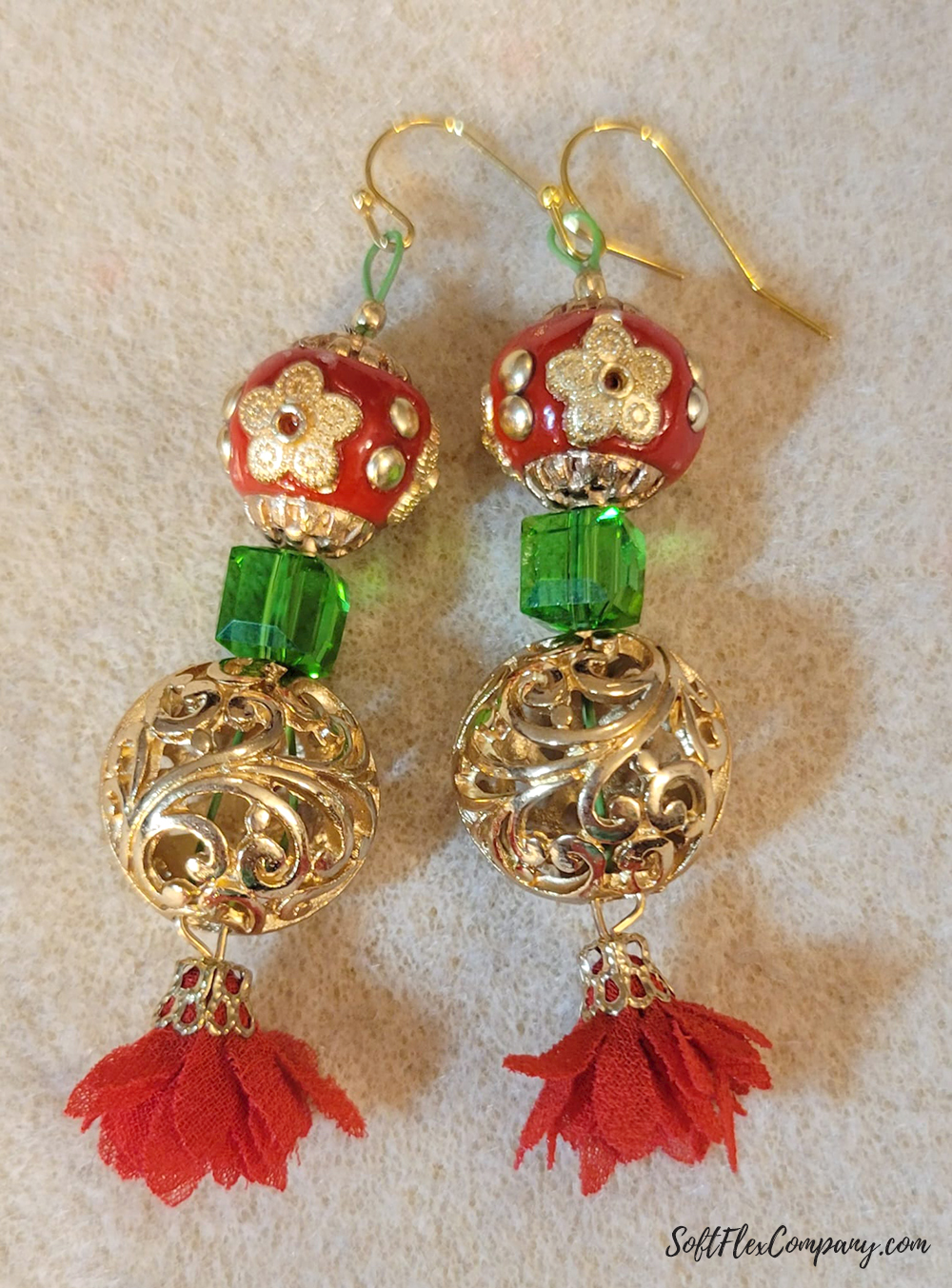 Retro Christmas Jewelry by Trish Deangelis