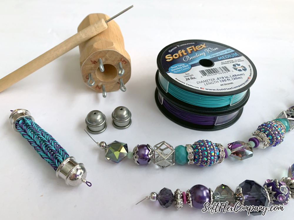 How to Knit Two Colors of Soft Flex Beading Wire on a Knitting Spool - Soft  Flex Company